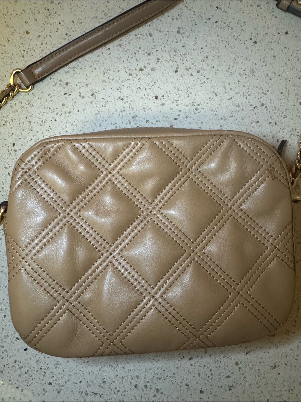 Tory Burch Fleming Soft Camera Bag - Pre-Owned - Picture 6 of 10